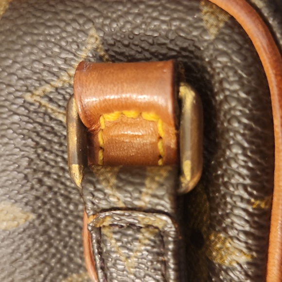 Louis Vuitton Marley Bandouliere Crossbody bag🤎 - Picture 8 of 13